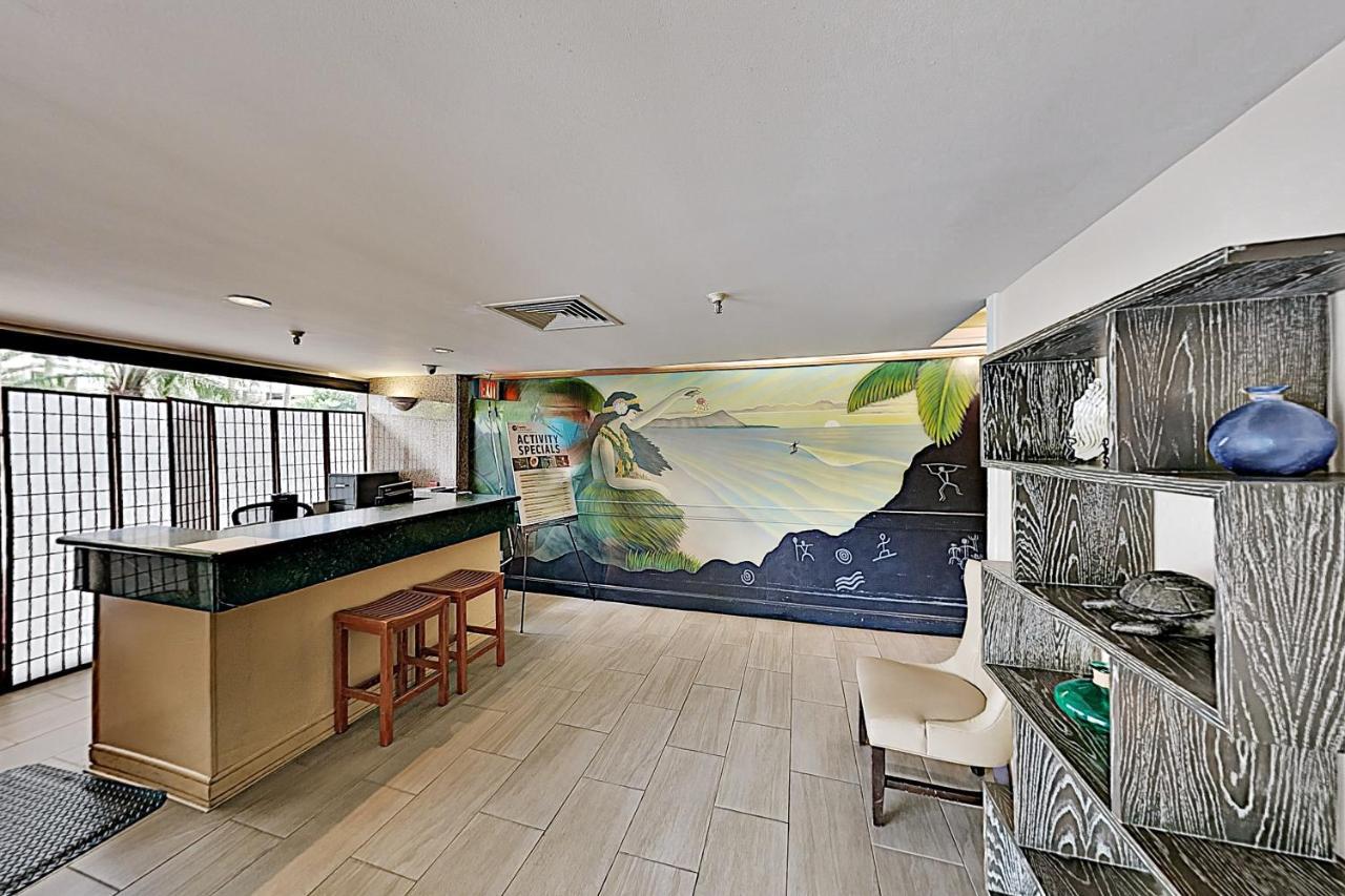 Апартаменти Aqua Palms Waikiki Ocean View Lanai Parking Included Гонолулу Екстер'єр фото